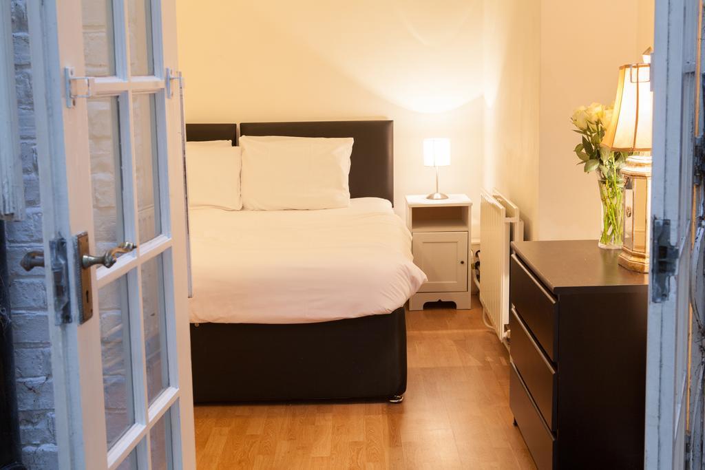 Victoria Station Apartment Londres Extérieur photo