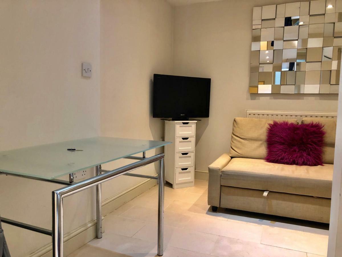 Victoria Station Apartment Londres Extérieur photo